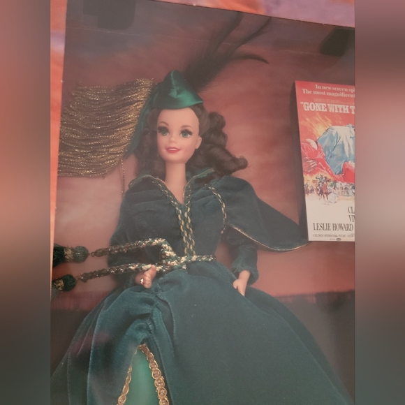 Hollywood Legends Collection Scarlett O'Hara Barbie 1994, NIB Vintage - Picture 4 of 9